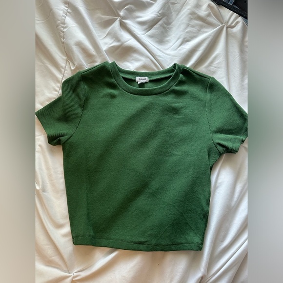 Green Garage T-Shirt - Picture 1 of 2